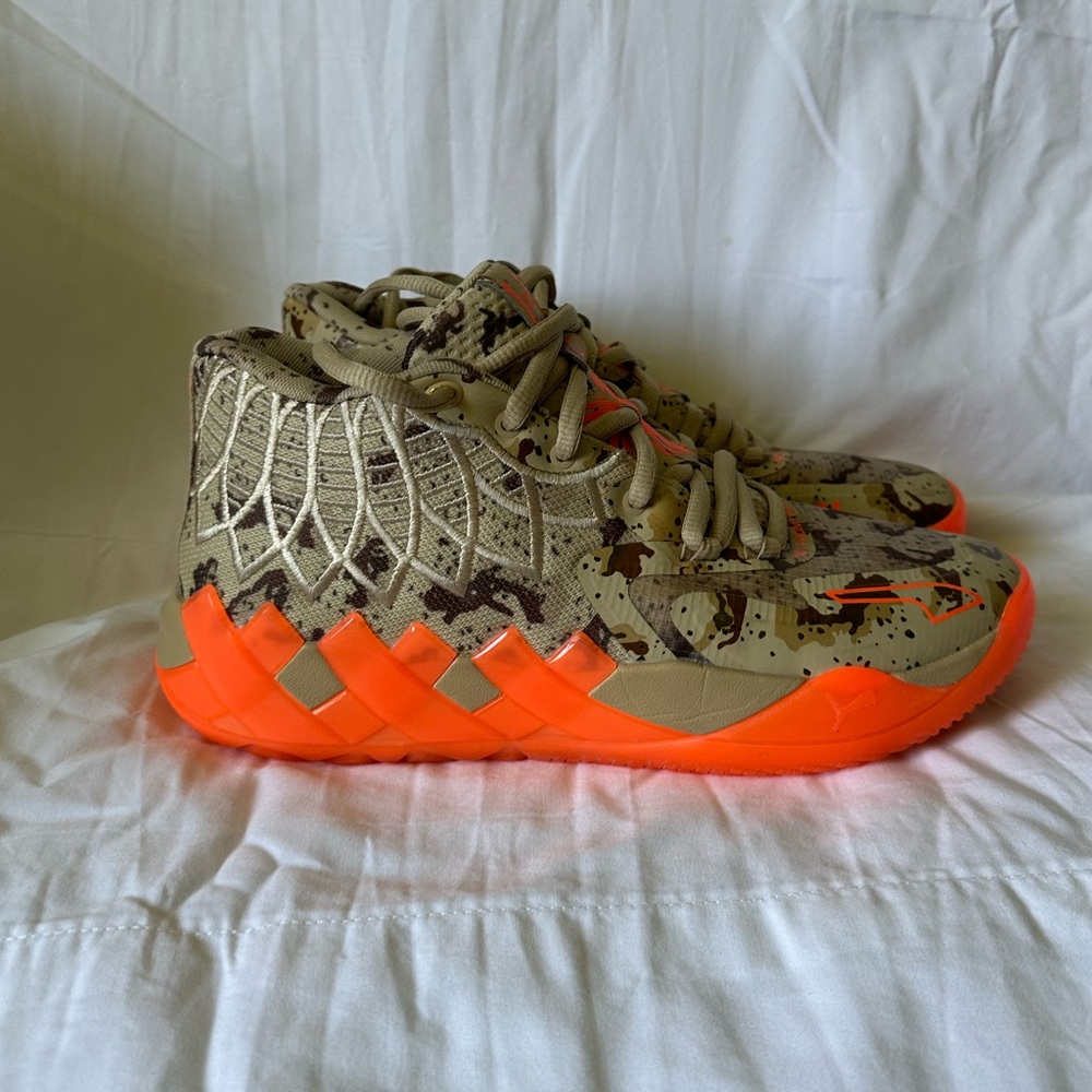 Puma Boys Size 7.5 Lamelo Ball MB.01 Digital Camo Pale Khaki Orange Brown